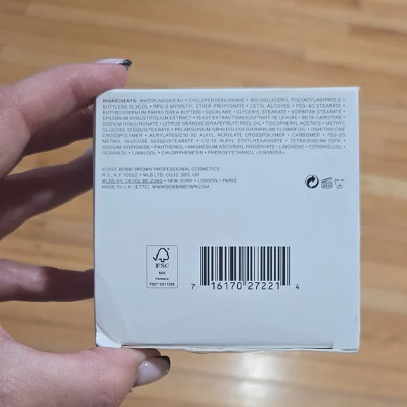 Bobbi Brown Vitamin Enriched Face Base 3.4 fl oz - Picture 2 of 5